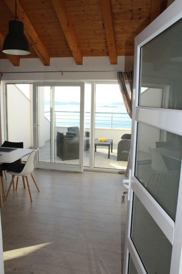 Mihaela Apartment มลินี ภายนอก รูปภาพ