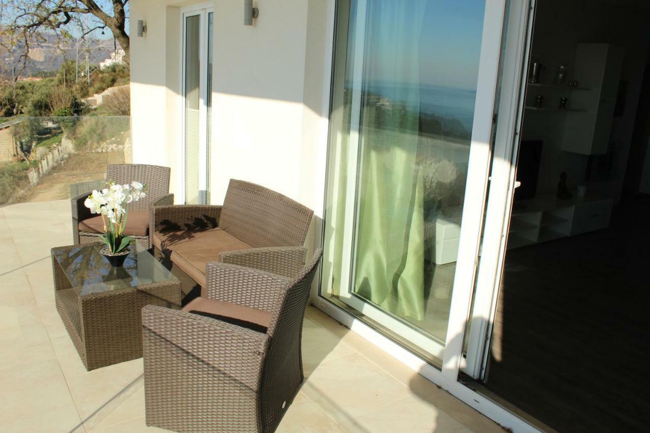 Mihaela Apartment มลินี ภายนอก รูปภาพ