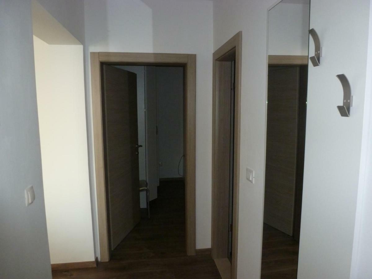 Mihaela Apartment มลินี ภายนอก รูปภาพ