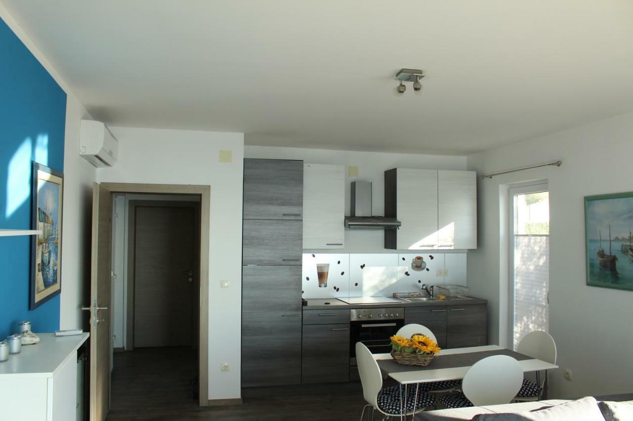 Mihaela Apartment มลินี ภายนอก รูปภาพ